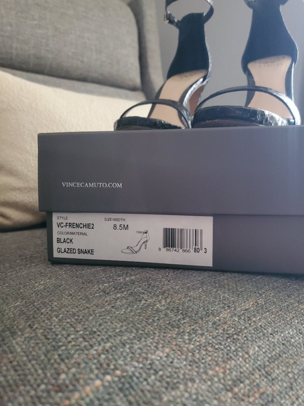 Vince Camuto Frenchie Ankle Strap Black Sandals | 8.5 - Picture 5 of 6